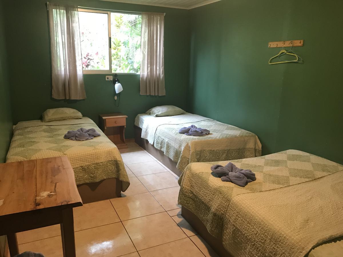 Hotel Uran Rivas المظهر الخارجي الصورة